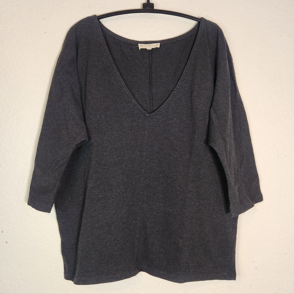 Synergy Gray V-Neck Organic Cotton Blend 1/2 Sleeves T-Shirt, Size M